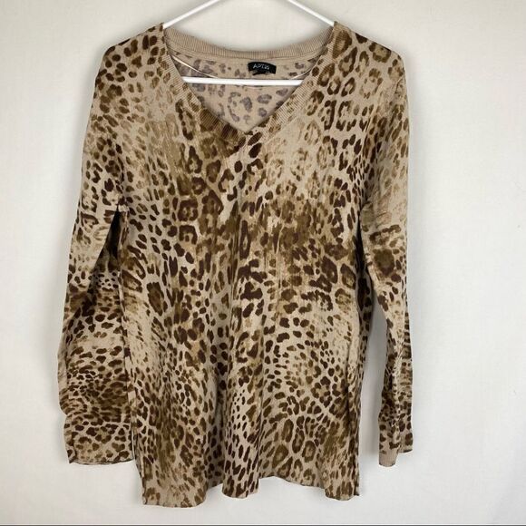 Apt 9 leopard print sweater - Picture 1 of 6